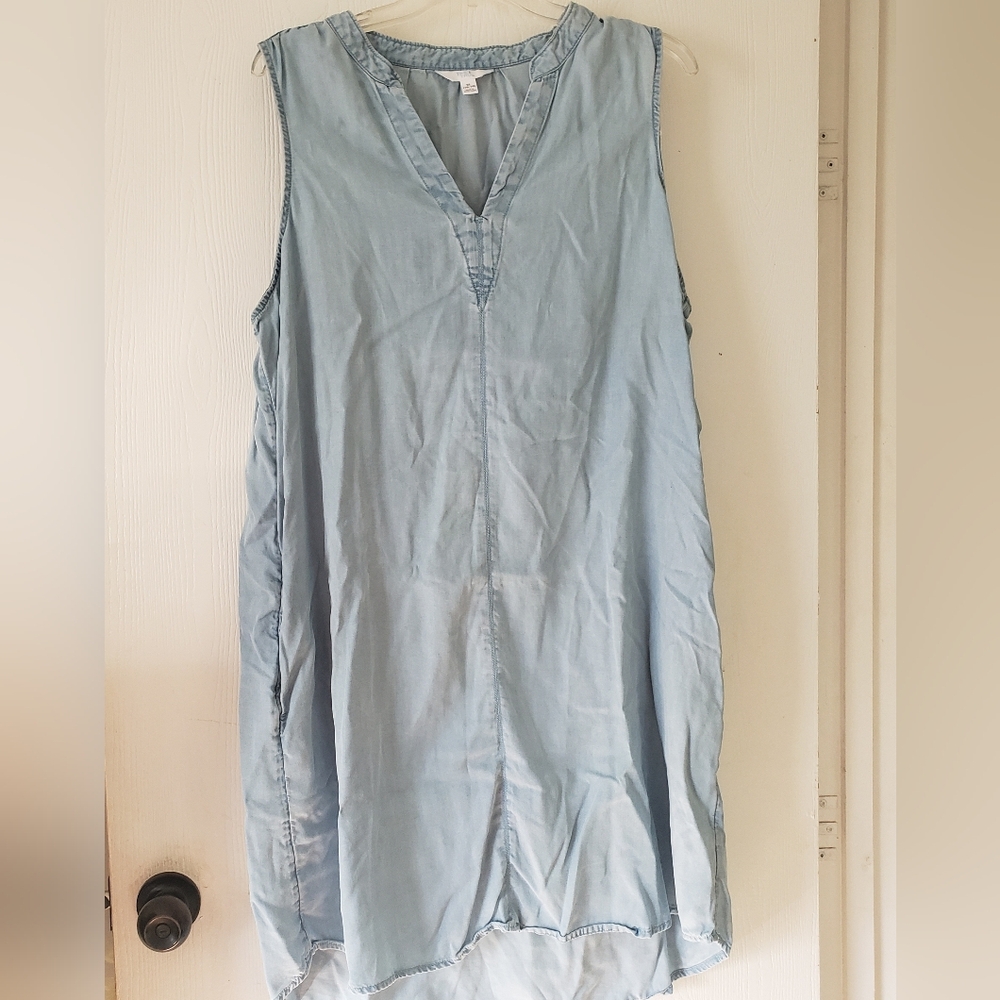 Time and Tru Ladies XL 16-18 Light Denim Blue Dress With Pockets